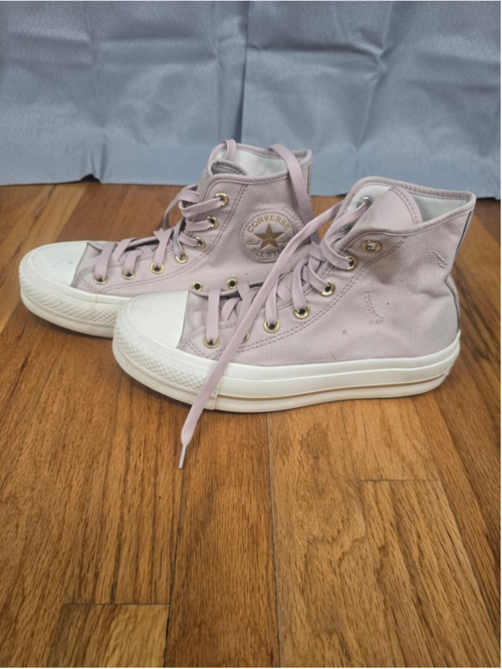 Women's Converse Chuck Taylor All Star Sneakers Size 7 Pink Gold